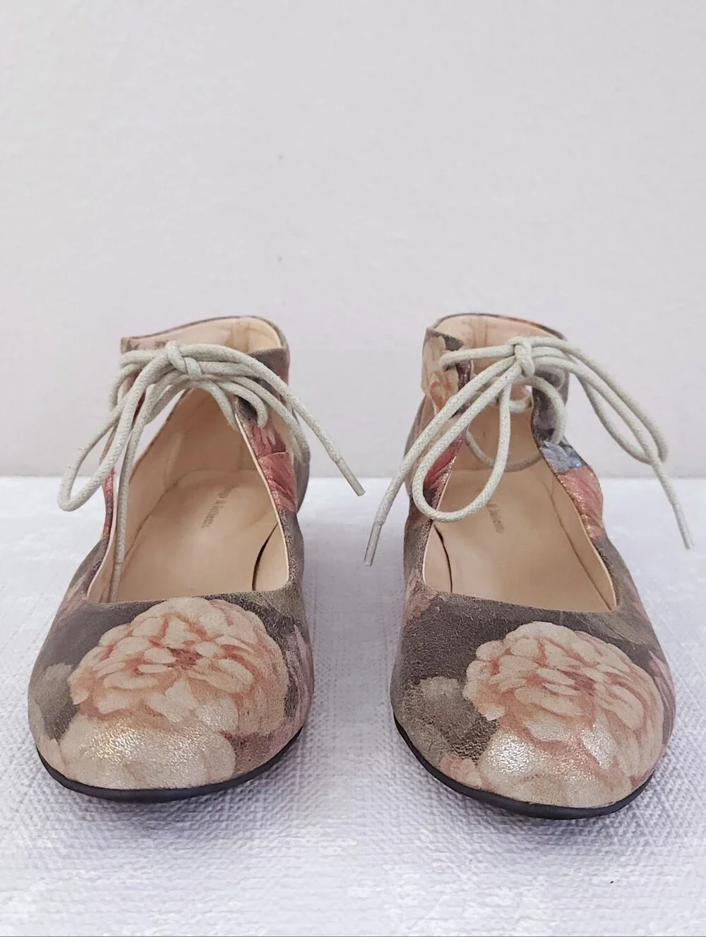 Django & Juliette Lace-Up Mary Jane Flats Ewing Floral Cut-Out Leather Boho